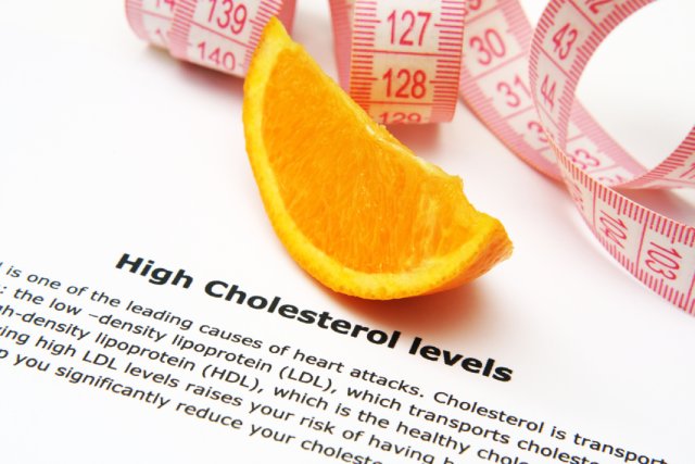 What everyday foods help control cholesterol